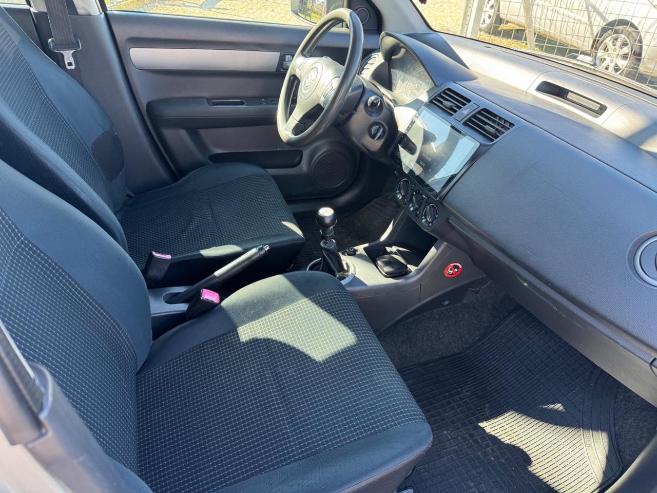 Suzuki Swift 1.3 5p. GLX NEOPATENTATI