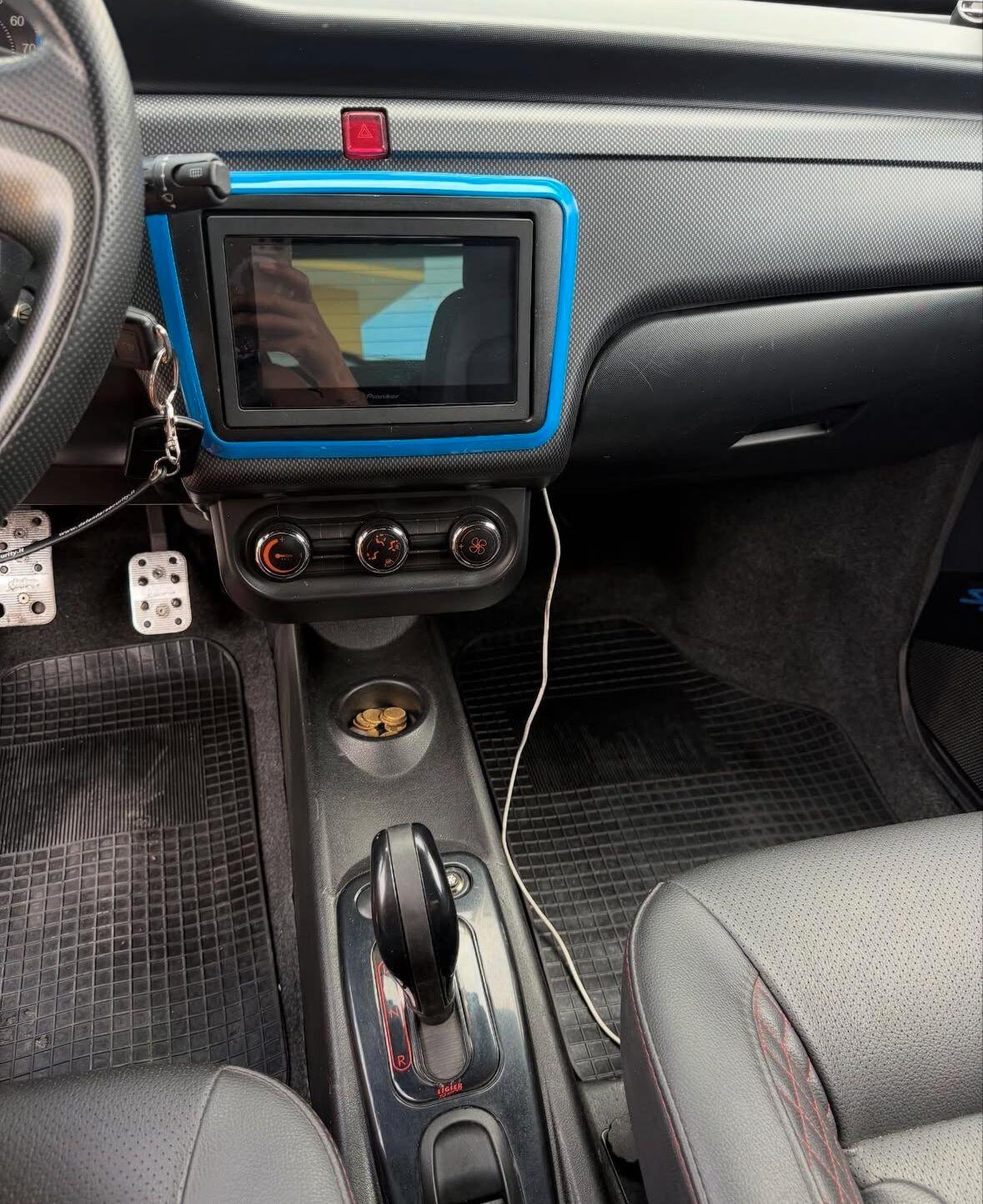 Ligier JS JS50 SPORT **SOLO 25 MILA KM**