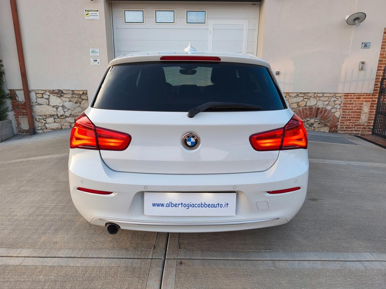 Bmw 118 118d 5p. Urban