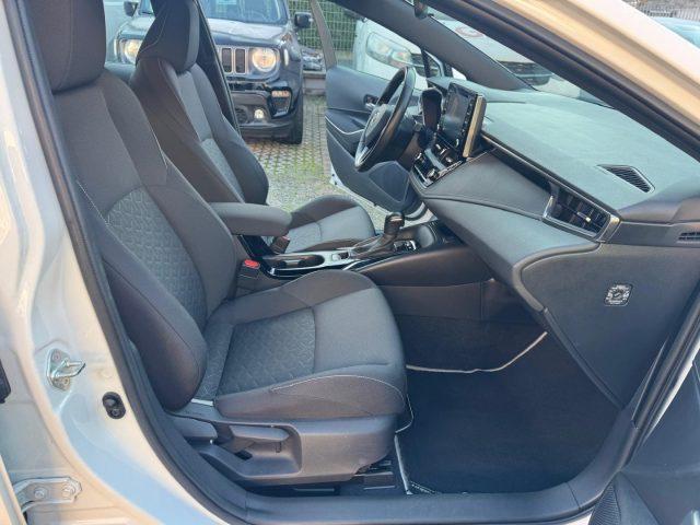 TOYOTA Corolla Touring 1.8 Hybrid Business(AUTOCARRO N1)