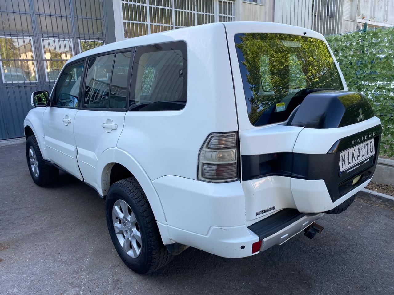 Mitsubishi Pajero 3.2 DI-D 16V aut. 5p. Intense DPF