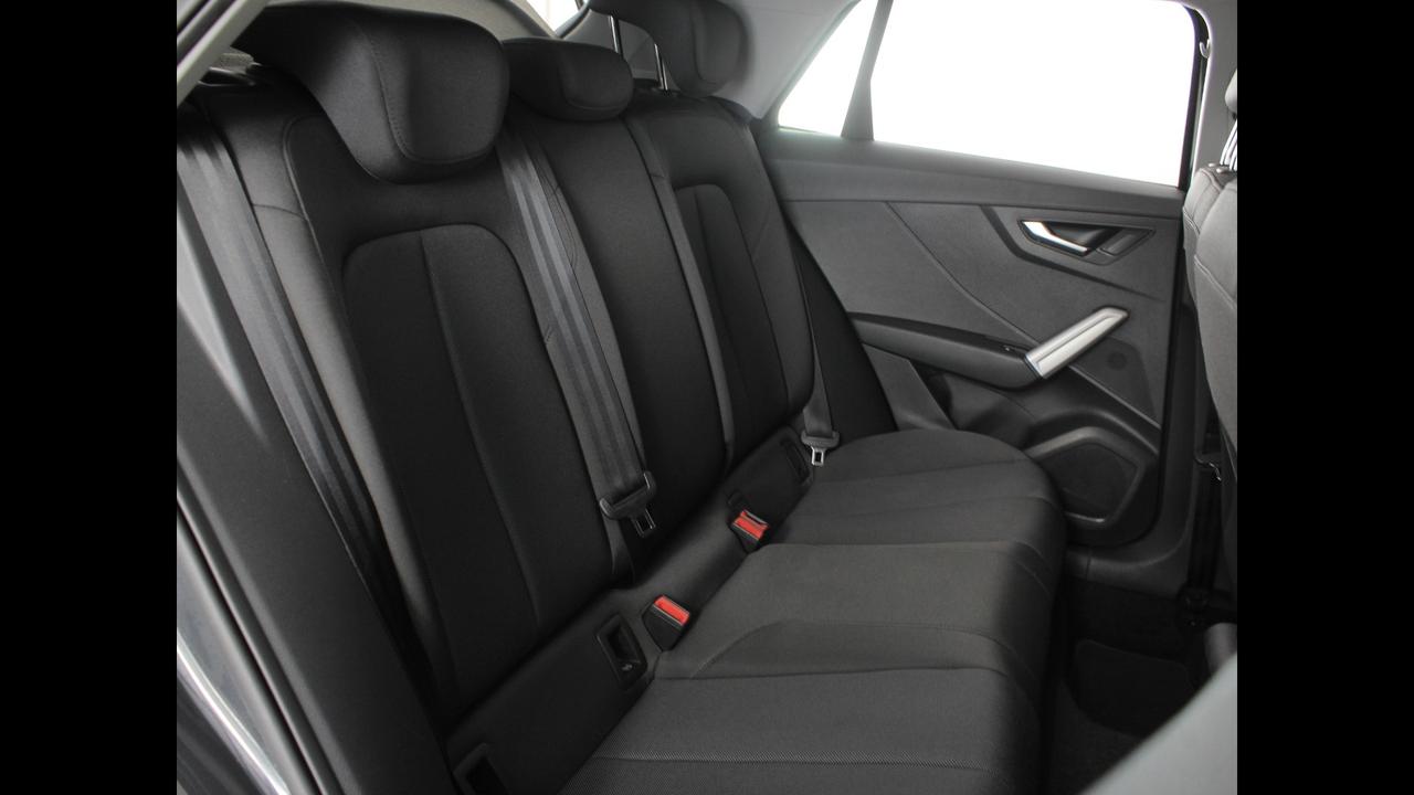 AUDI Q2 I 2021 - Q2 30 1.0 tfsi Admired