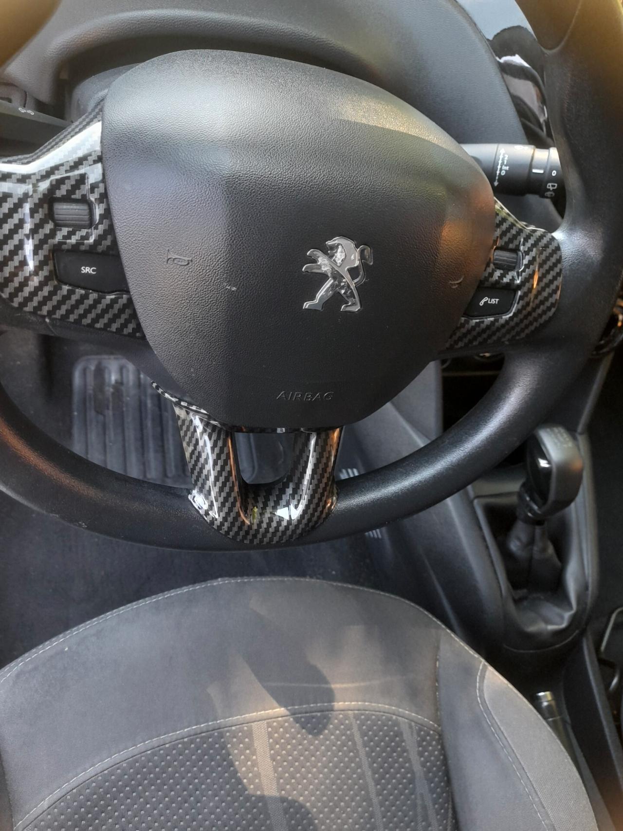 Peugeot 208 1.0 VTi 68 CV 5 porte
