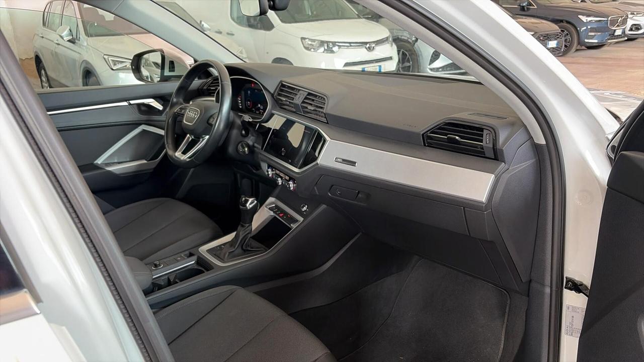 IN ARRIVO Audi Q3 35 TDI S tronic 2022