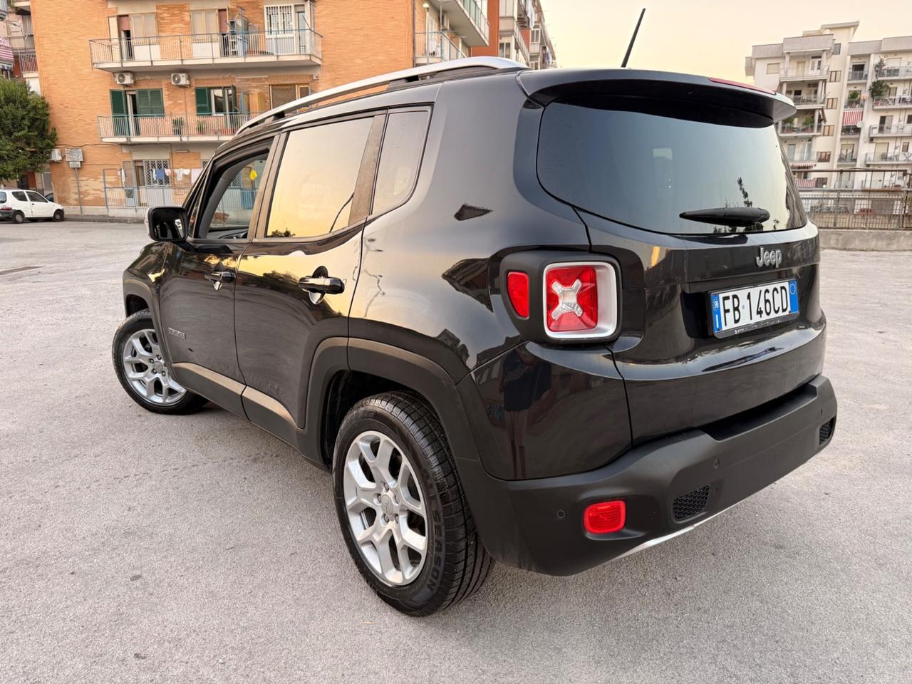 Jeep Renegade 1.6 Mjt 120 CV Limited Full Perfett
