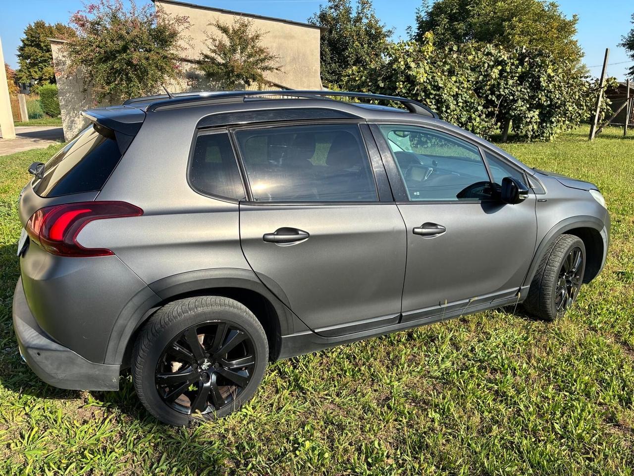 Peugeot 2008 BlueHDi 120 S&S Black Matt