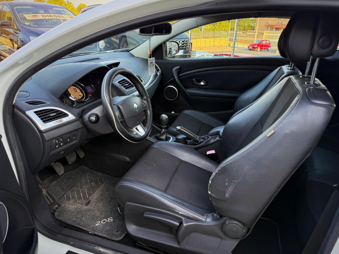 Renault Megane Mégane Coupé 1.5 dCi 110CV Luxe