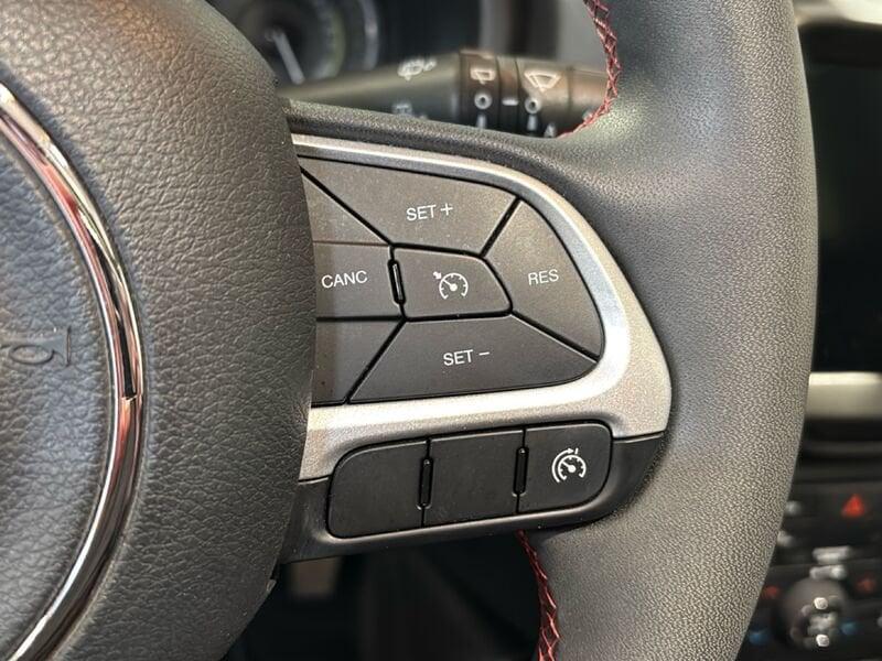 Jeep Renegade 4xe 1.3 T4 PHEV 240cv Trailhawk 4xe Auto