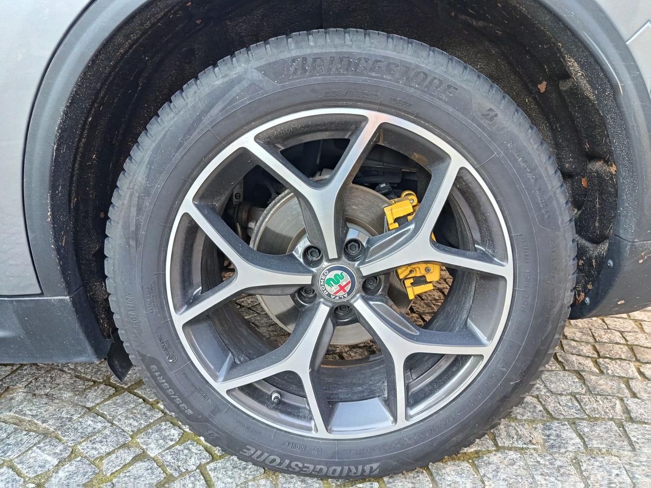 Alfa Romeo Stelvio Sprint 2.2 #8429