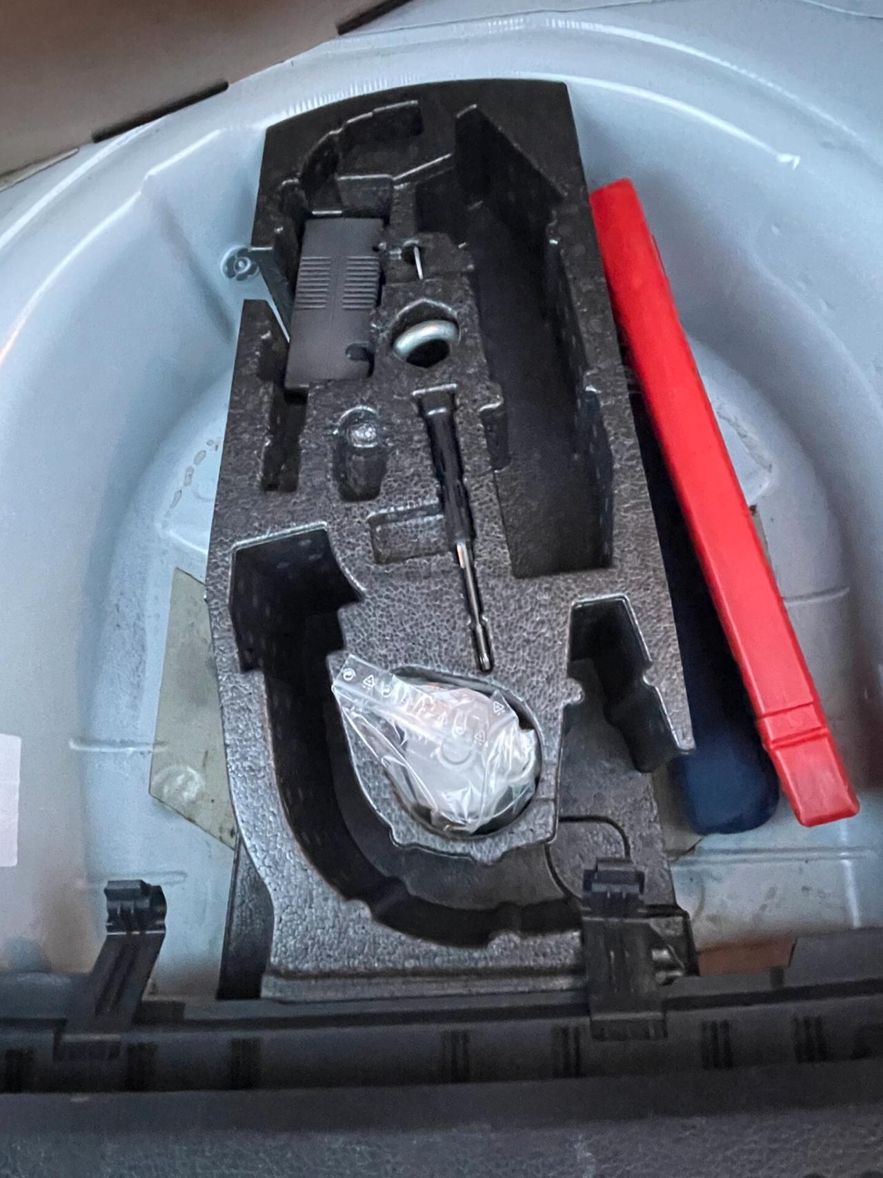 Volkswagen Polo 1.0 MPI 5p. Trendline