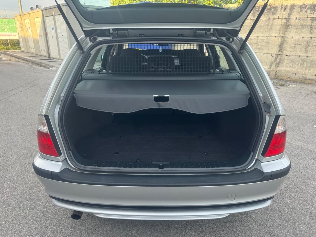 Bmw 318 318i cat Touring Automatica