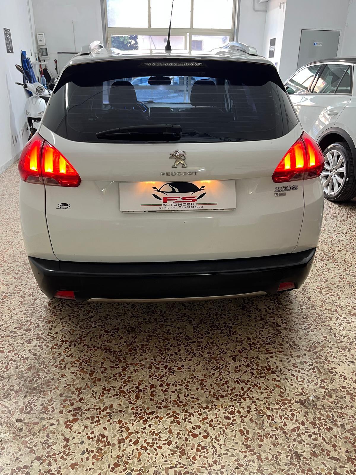 Peugeot 2008 1.6 e-HDi 92 CV Stop&Start Allure