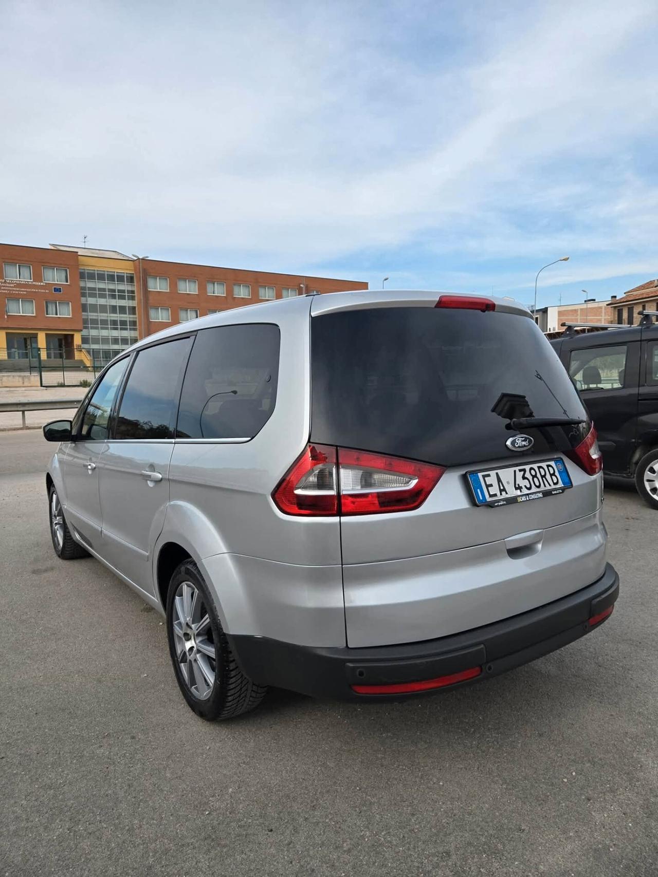 Ford Galaxy Galaxy+ 2.0 TDCi 140 CV DPF