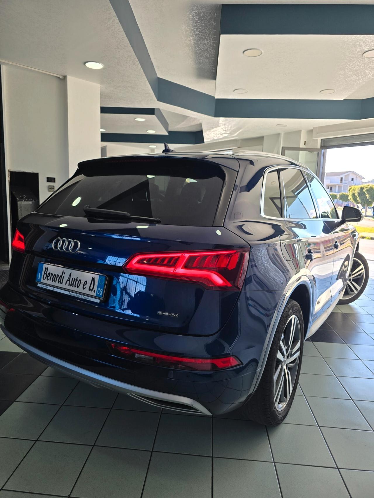 Audi Q5 2.0 TDI quattro S tronic line plus