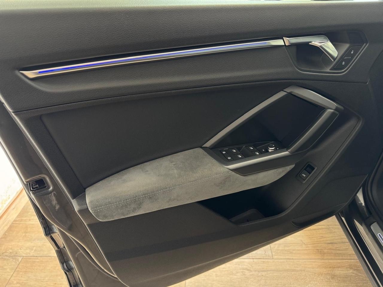 Audi Q3 35 TDI S tronic line edition