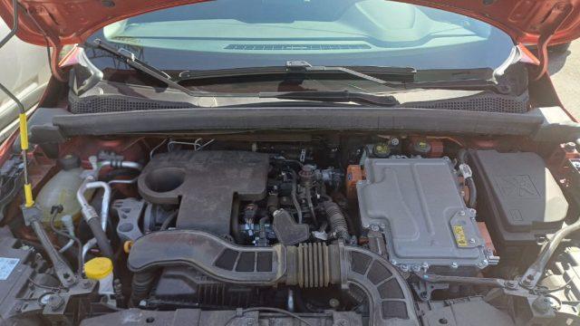 RENAULT Captur Plug-in Hybrid E-Tech Initiale Paris