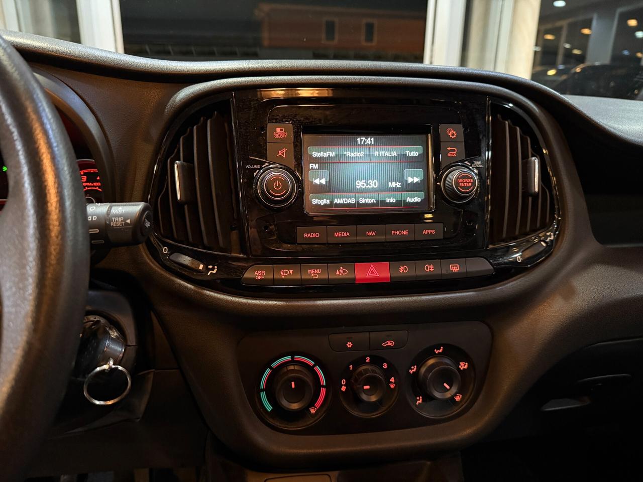 Fiat Doblo 1.6 mjt 16v AUTOCARRO