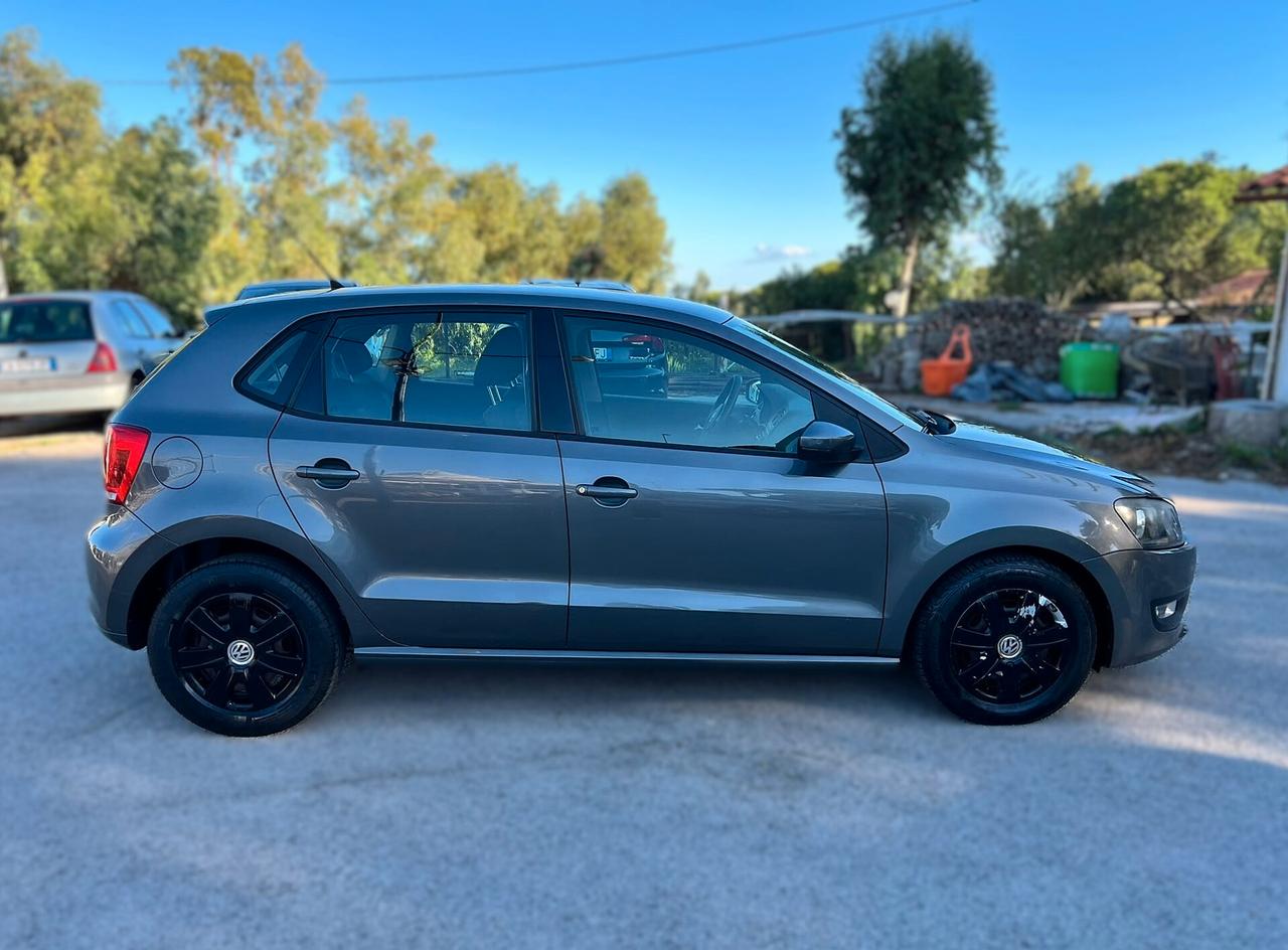 VOLKSWAGEN POLO 1.2 5P Trendline - 2010