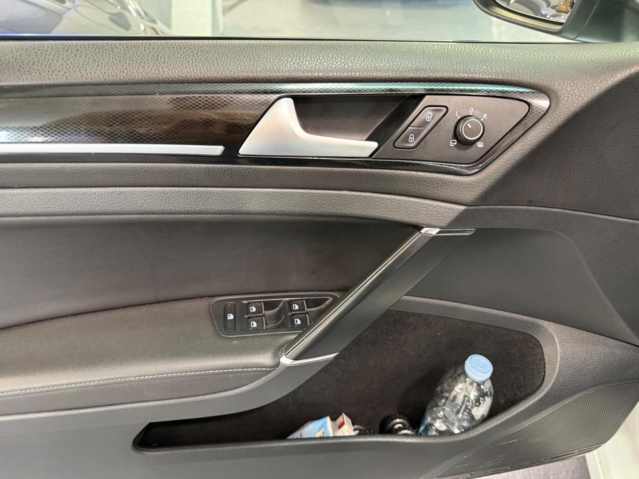 Volkswagen Golf Business 1.4 TGI DSG 5p. Highline BlueMotion