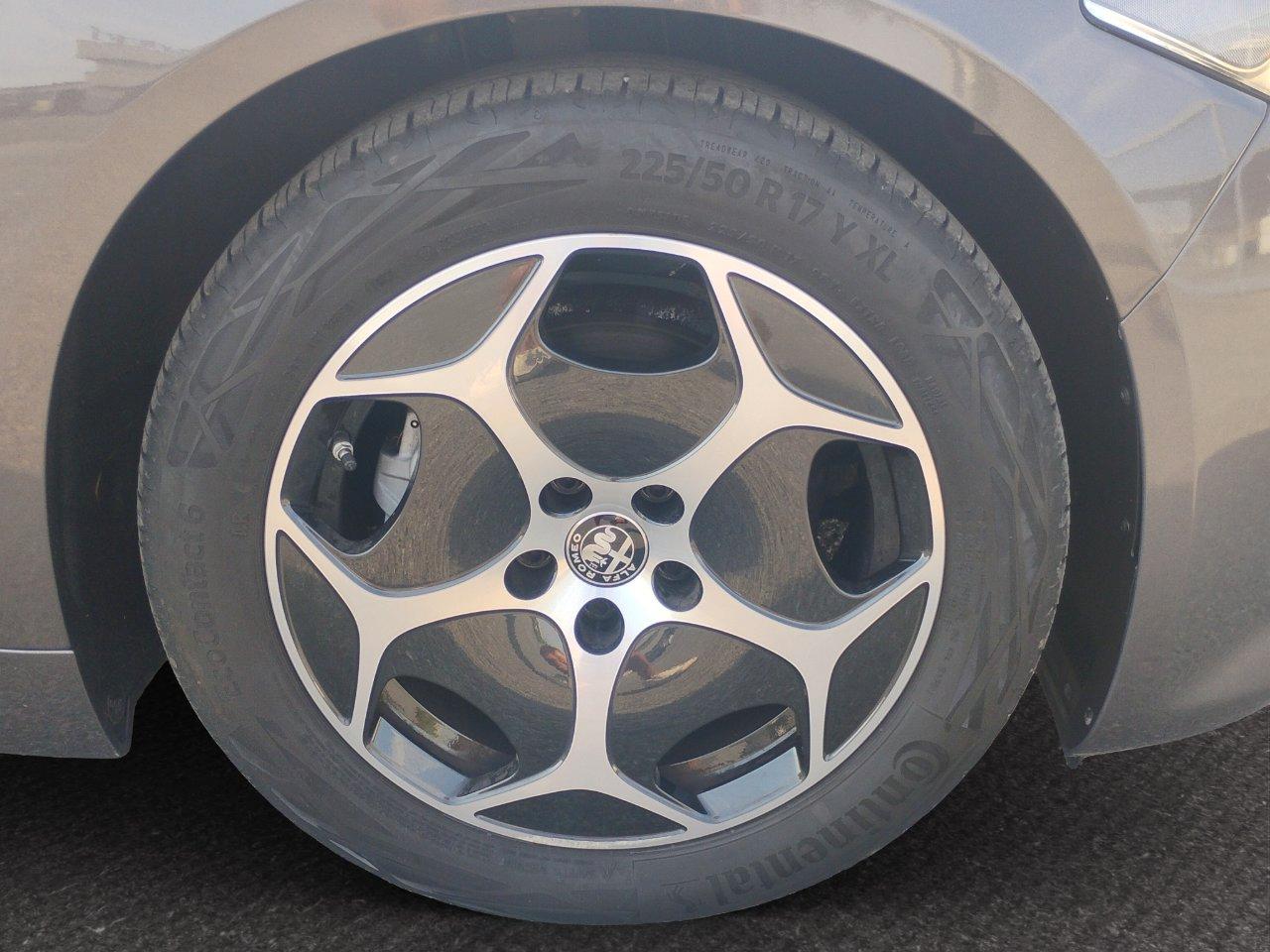 Alfa Romeo Giulia 2.2 t Super.160cv .NAVI.TELECAMERA