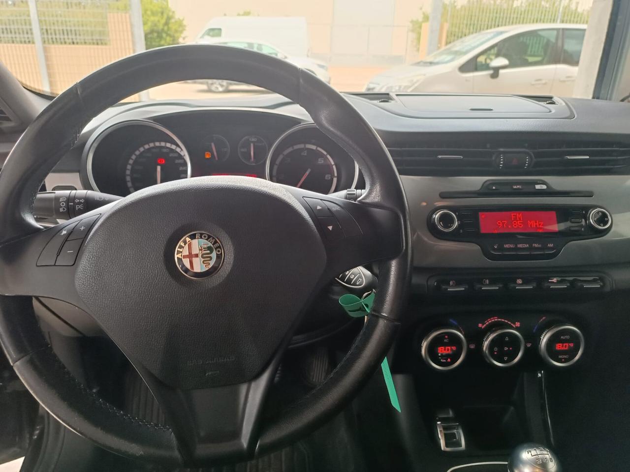 Alfa Romeo Giulietta 1.6 JTDm-2 105 CV Exclusive