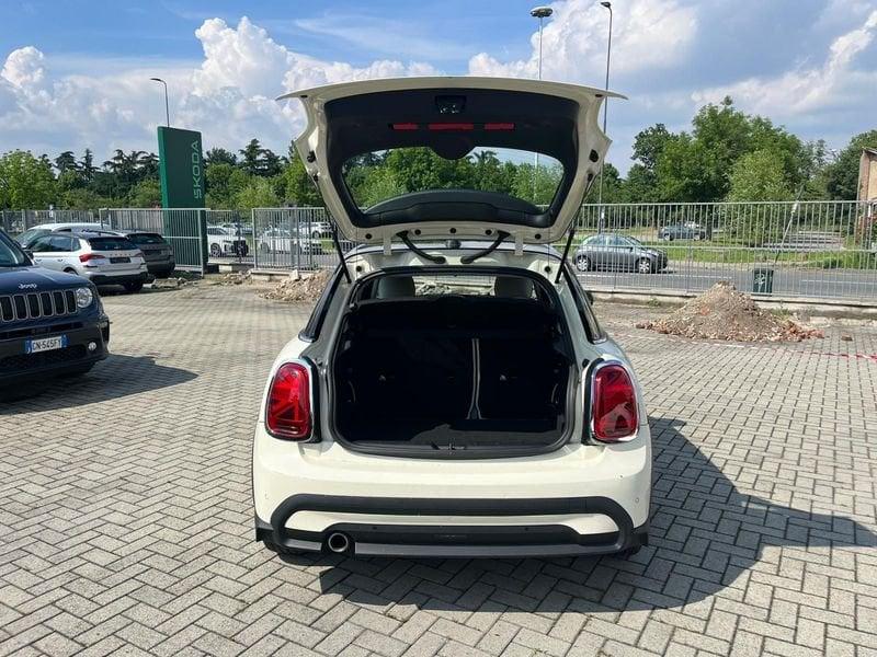 MINI Mini 5 porte Mini 1.5 Cooper Classic 5p autom.