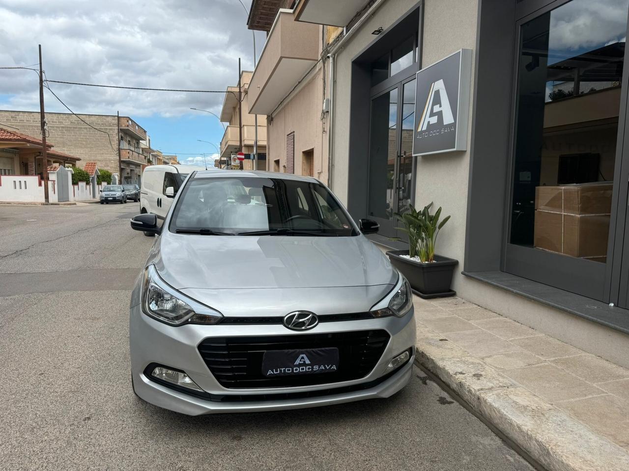 Hyundai i20 1.1 CRDi 12V 5 porte Comfort...