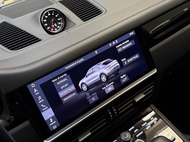PORSCHE Cayenne Coupé 3.0 V6