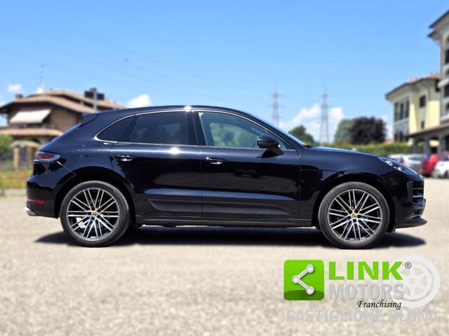 PORSCHE Macan Sport Chrono Pack
