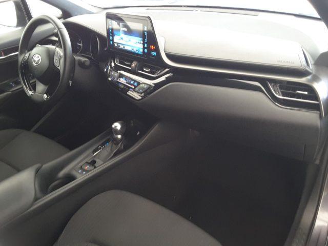 TOYOTA C-HR 1.2 Turbo CVT 4WD Active