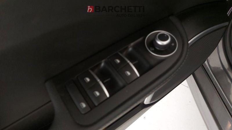 Alfa Romeo Giulia VELOCE 2.2 TUBO AT8 210CV AWD Q4 E6D-TEMP