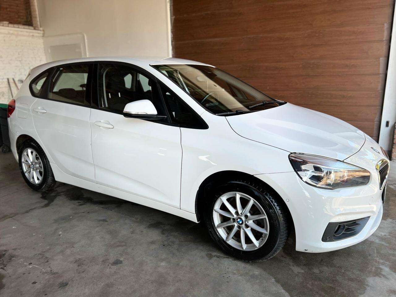 Bmw 216 216d Active Tourer Advantage