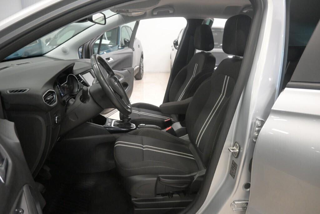 Opel Crossland Elegance 1.2 Turbo (110 cv)