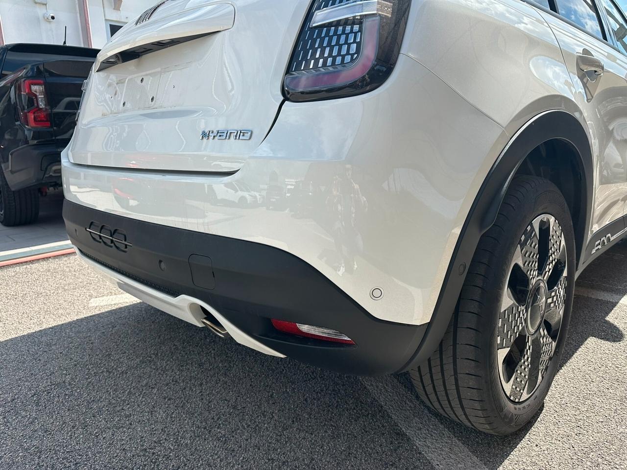 Fiat 600 Hybrid 110 CV DCT MHEV La Prima