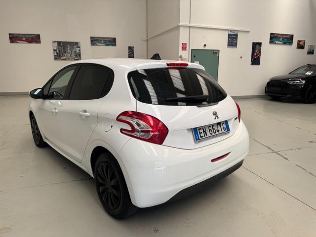 PEUGEOT 208 1.2 VTi 82 CV 5 porte Allure