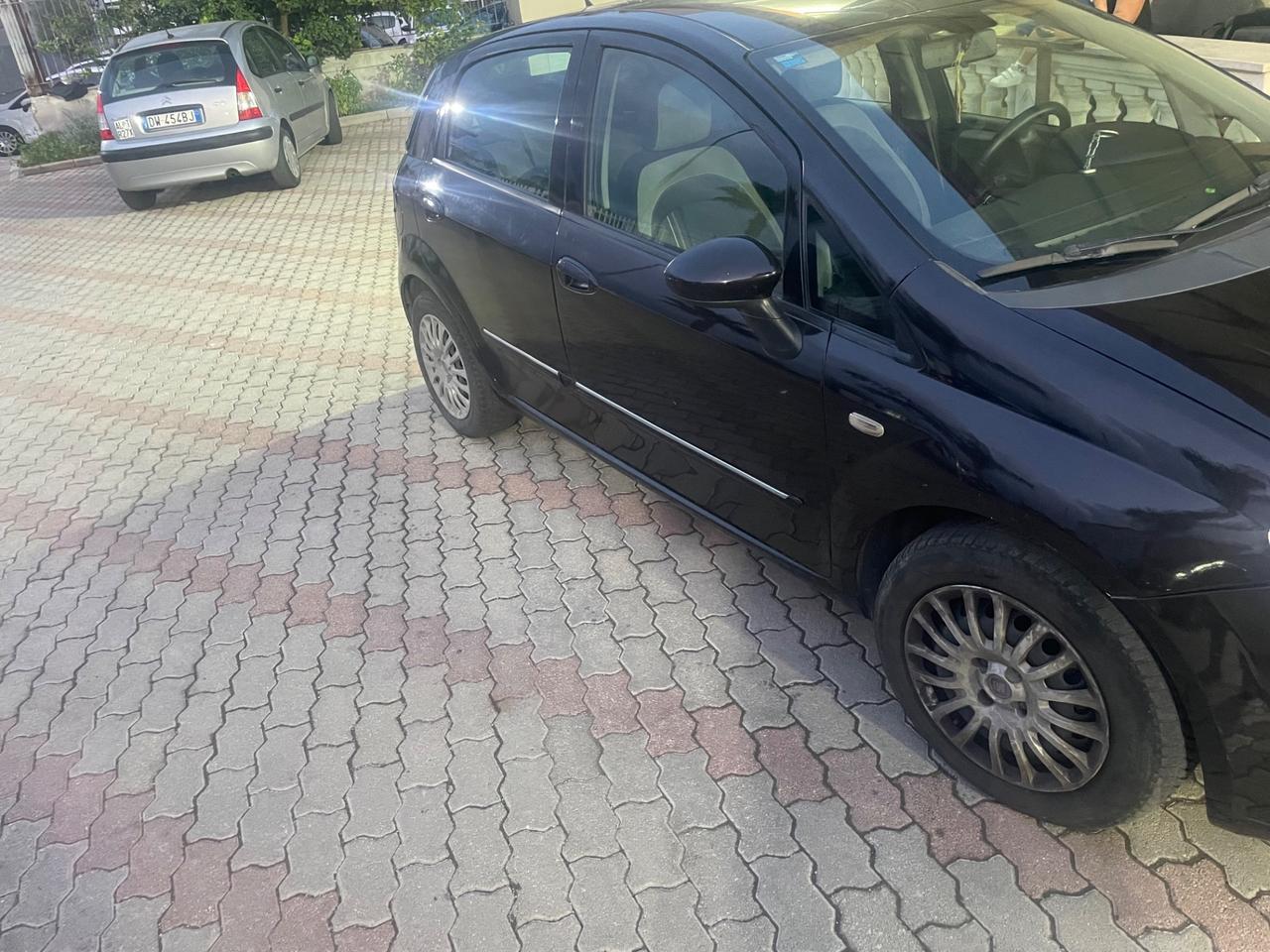 Fiat Punto 1.3 MJT II 75 CV 5 porte Lounge