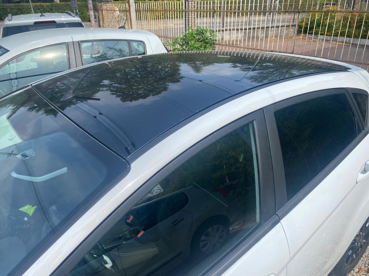 Ford Fiesta 1.5 TDCi 75CV 5 porte ST-Line NEOPATENTATI