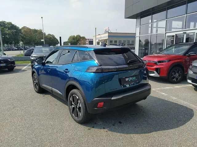 Peugeot 2008 1.2 PureTech 100cv ALLURE KM ZERO