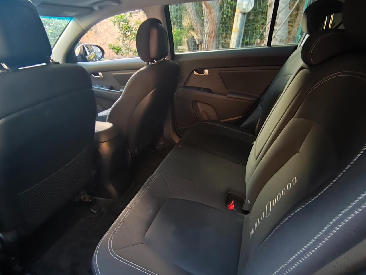 Kia Sportage 1.7 CRDI 115 CV Leggi