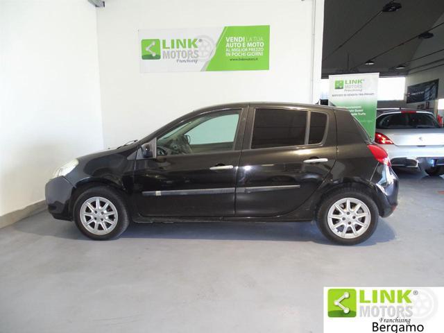 RENAULT Clio 1.2 16V 5 porte Confort -NEOPATENTATI