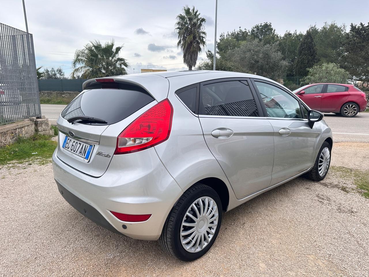 Ford Fiesta 1.4 5 porte Bz.- GPL-2010