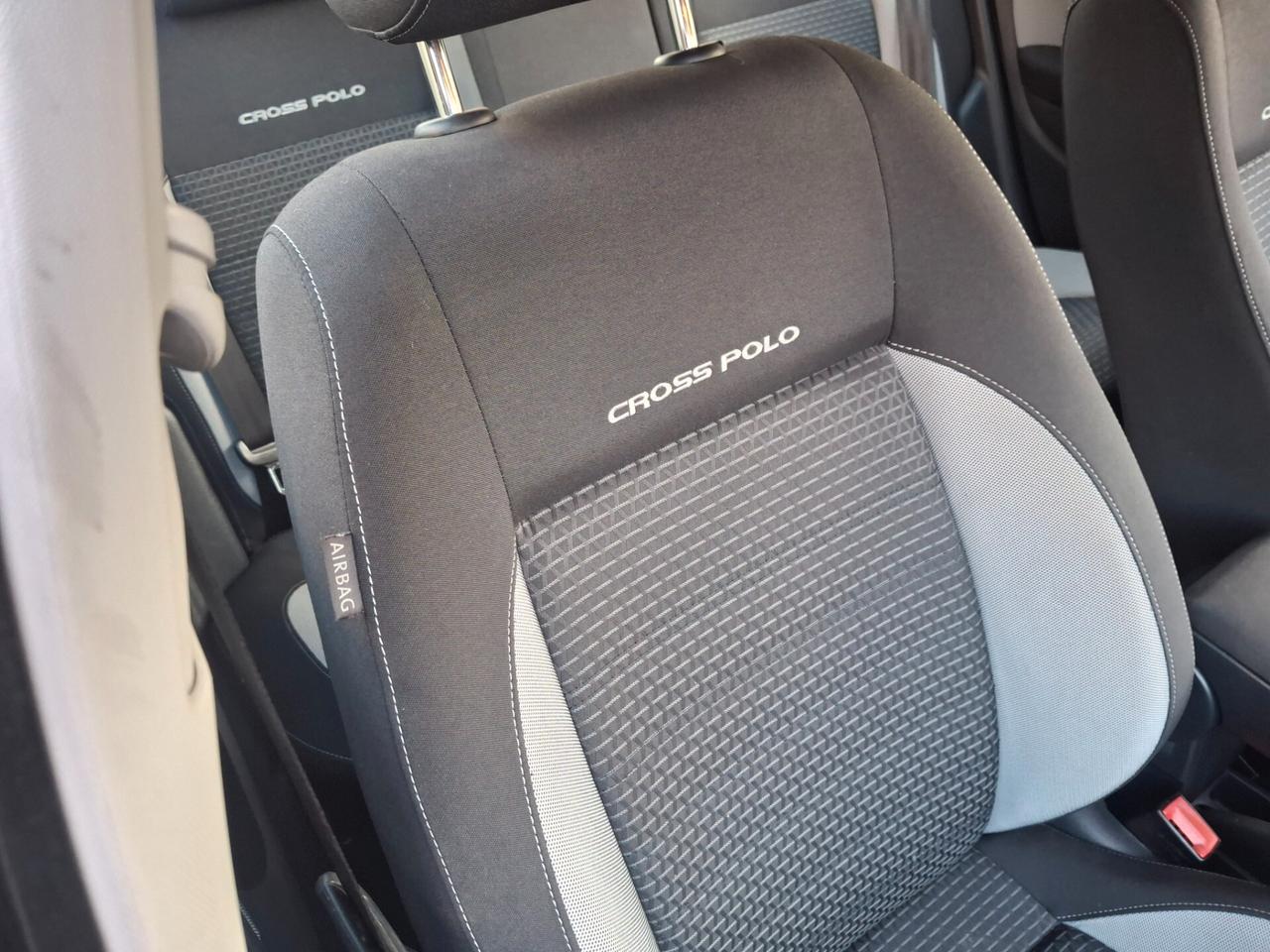 Volkswagen Polo 1.4 TDI 90 CV DSG 5p. Modello Cross automatica