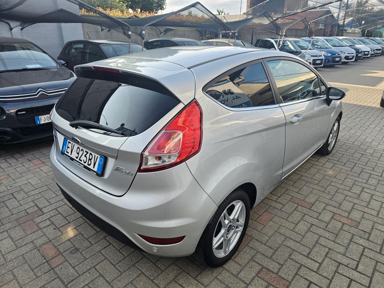 Ford Fiesta 1.0 80CV 3 porte Titanium
