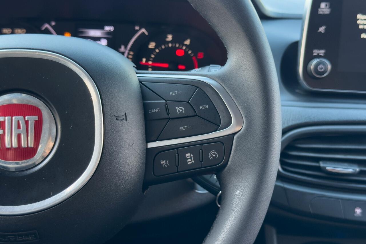 FIAT TIPO SW - Lounge / 1 proprietario