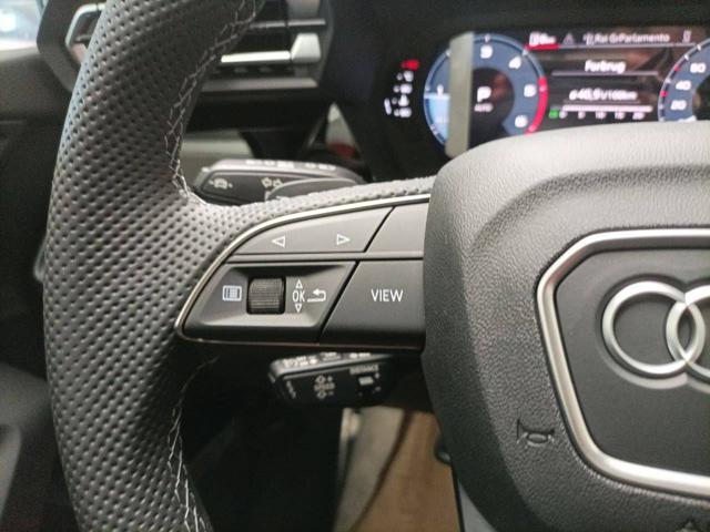 AUDI A3 Sportback 35 TDI S tronic s- line