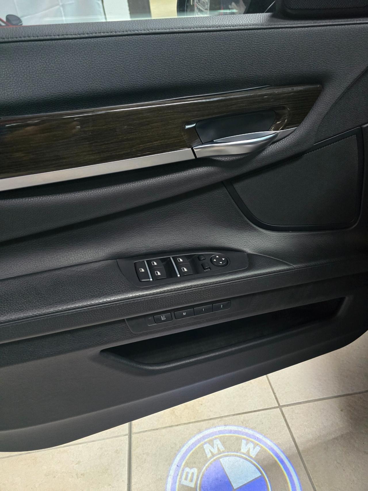 Bmw 730 730d xDrive Eccelsa LEGGI BENE