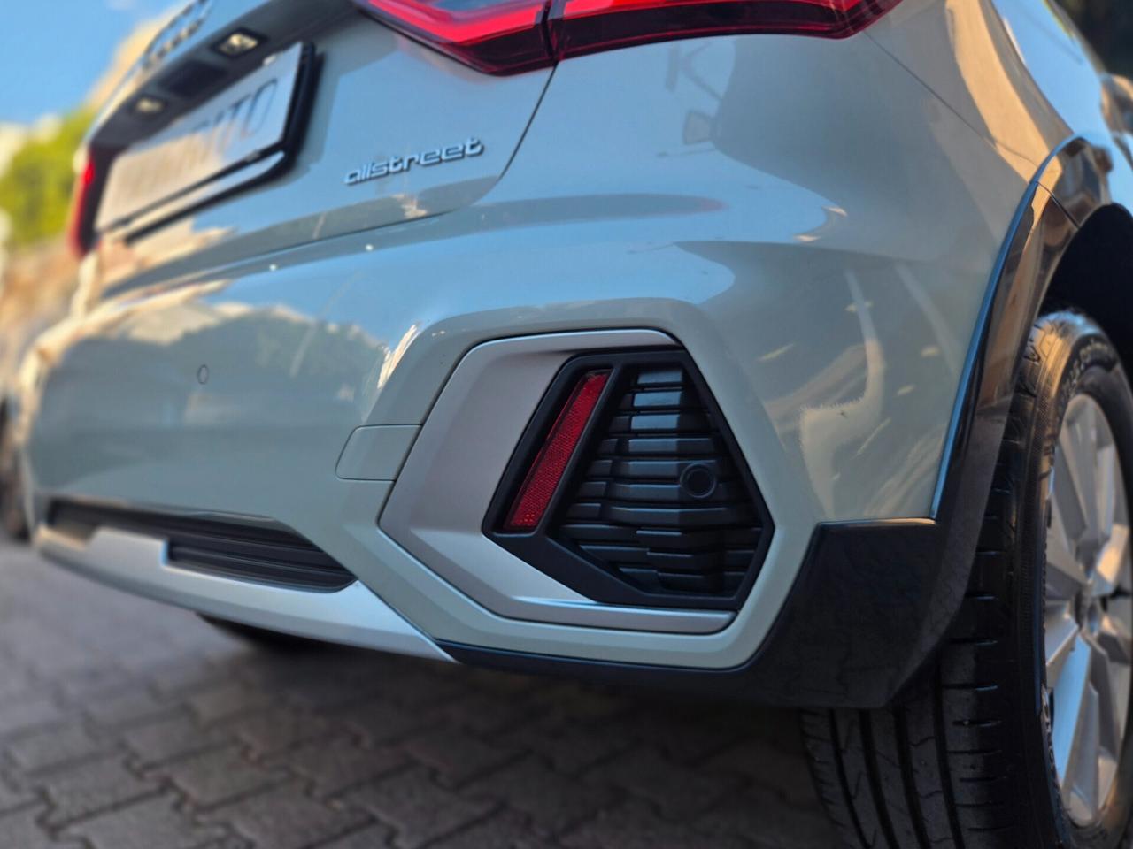 Audi A1 Allstreet 30 TFSI S tronic I ADMIRED
