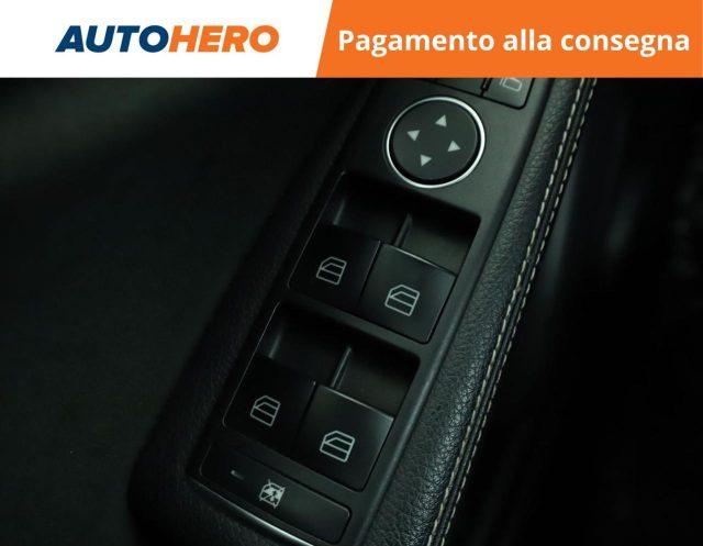 MERCEDES-BENZ CLA 180 Premium