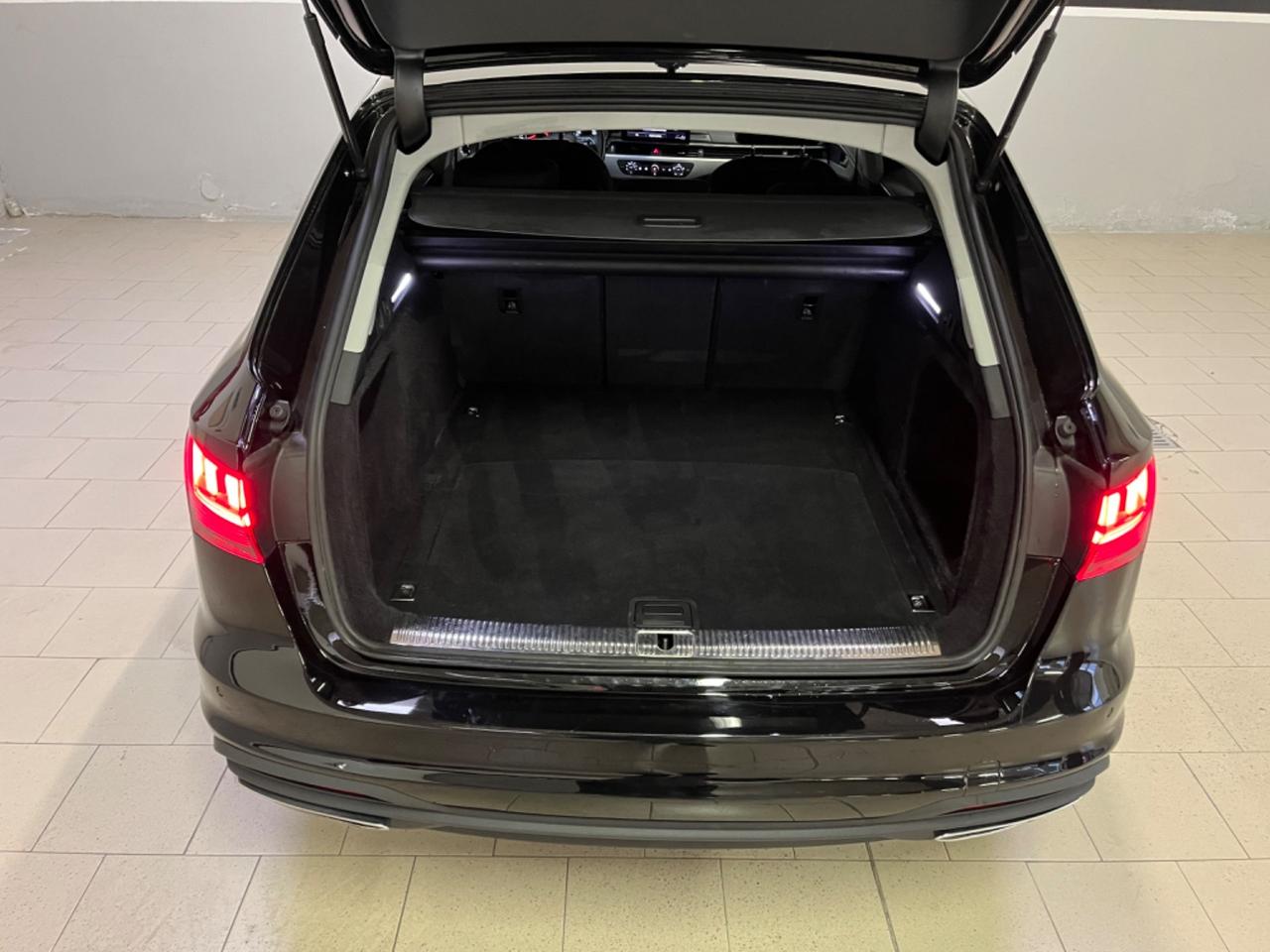 Audi A4 Avant 40 TDI S tronic 12/2021