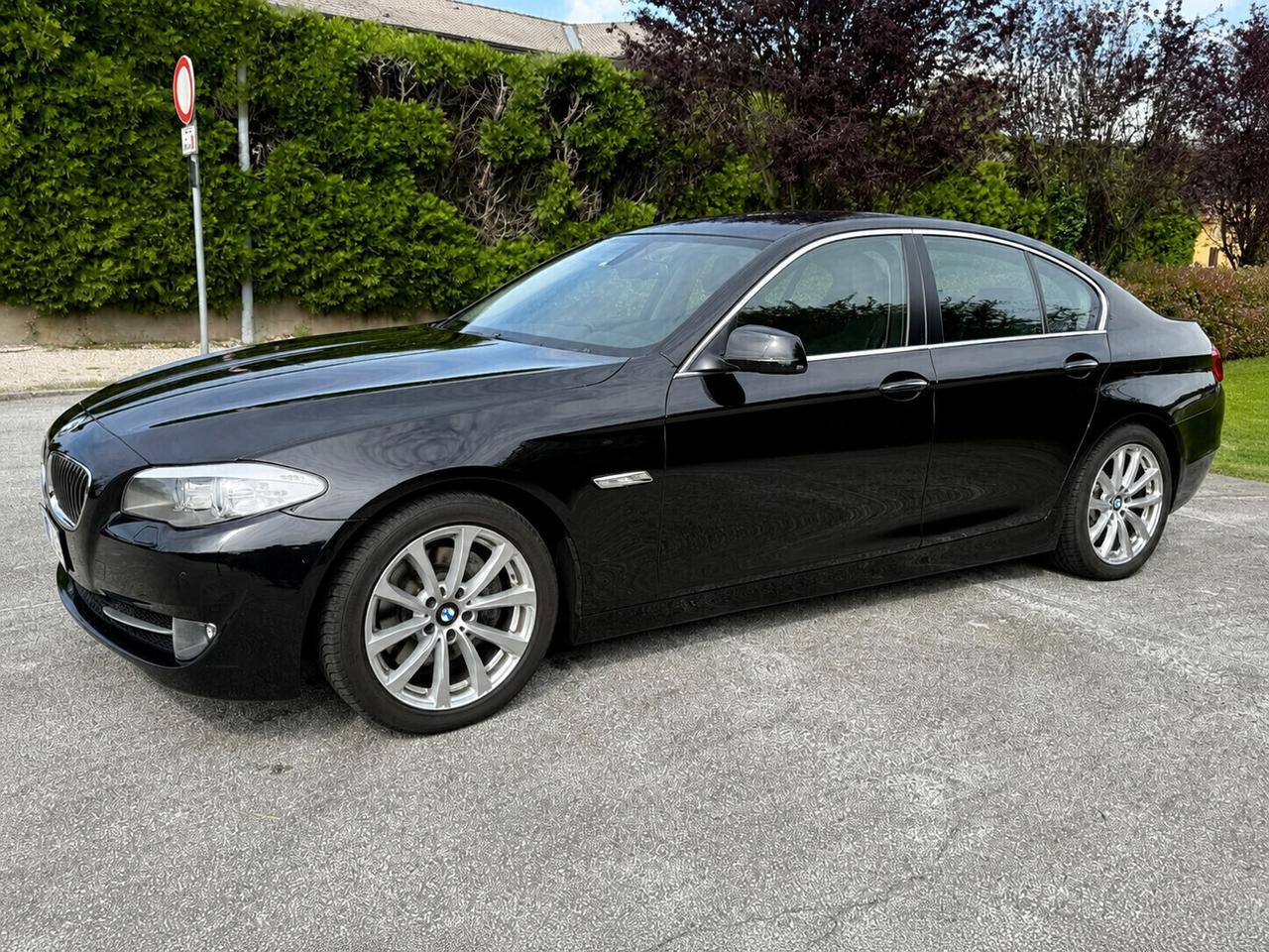 BMW Serie 5 530xd XDrive F10 258CV Automatica Pelle Xenon MOTORE DA RIVEDERE